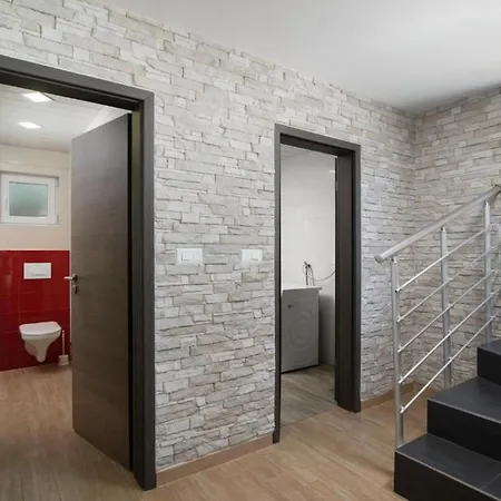 Franika Villa *